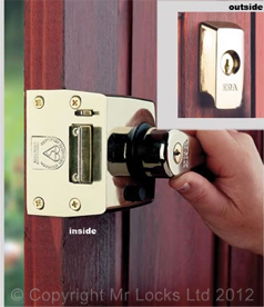 Swansea Locksmith BS3261 Nightlatch Lock