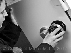 Swansea Locksmith Safe Engineer